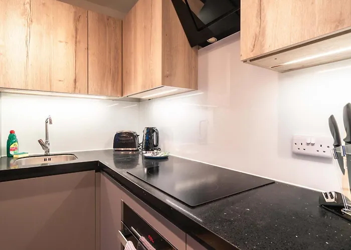 Stunning 2Bed Flat In Central Location W Security